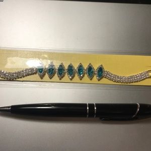 Bracelet - Costume Jewelery